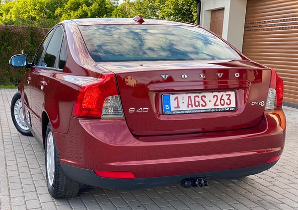 Volvo S40 cena 26900 przebieg: 126471, rok produkcji 2010 z Rawicz małe 781